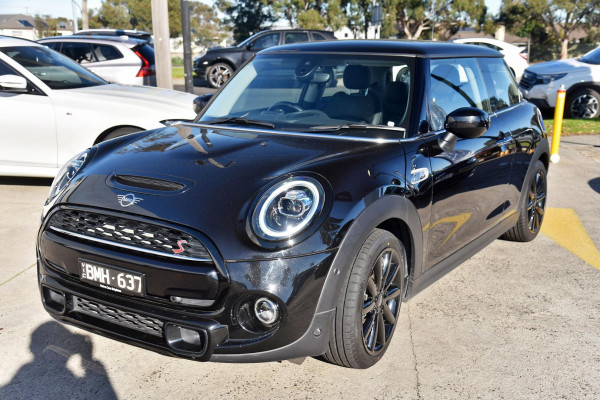 2020 MINI Cooper F56 LCI S Classic Hatch Image 21