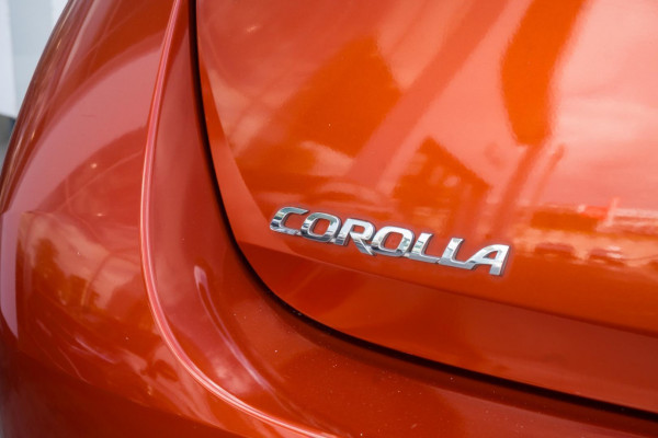 2016 Toyota Corolla ZRE182R SX Hatch Image 22