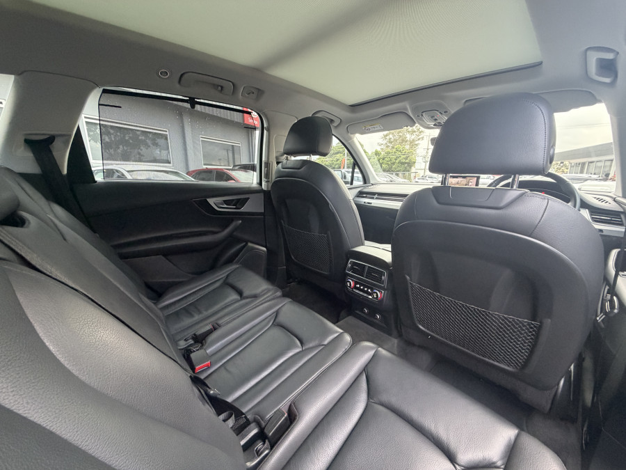 2018 MY19 Audi Q7 4M 45 TDI SUV Image 15
