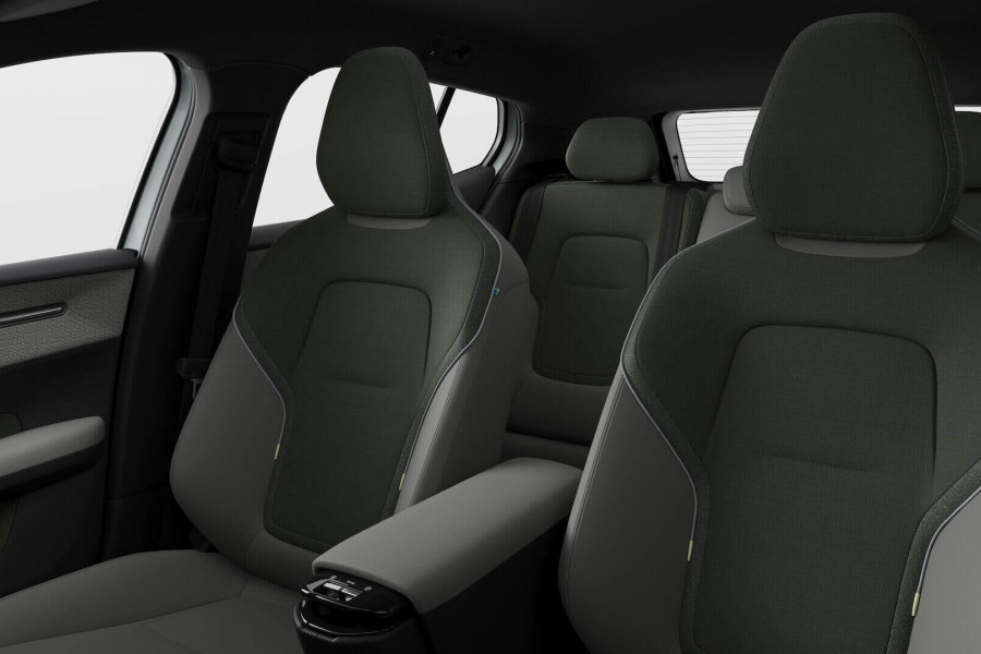2026 MY25 Volvo EX30  Single Motor Extended Range Plus SUV
