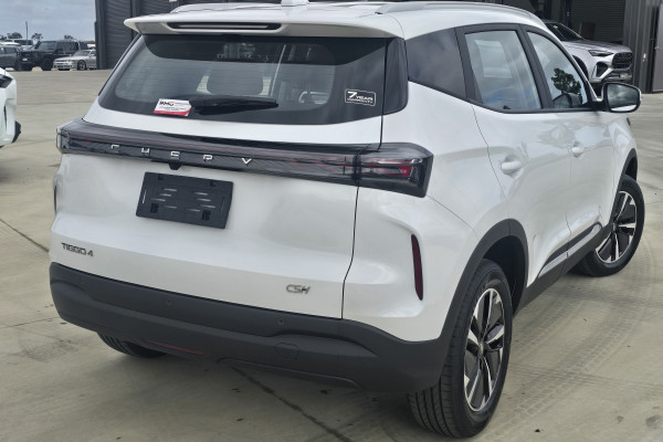 2026 Chery Tiggo 4  Hybrid Ultimate SUV Image 8