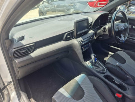 2019 MY20 Hyundai Veloster JS  Hatch image 25