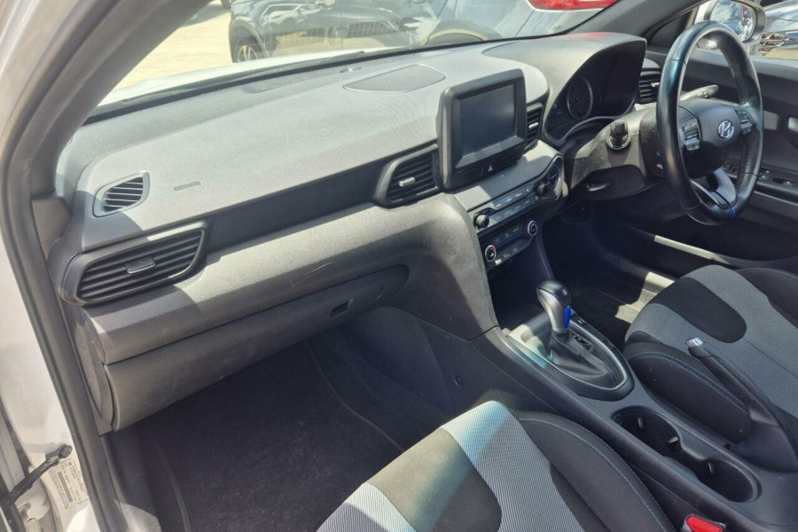2019 MY20 Hyundai Veloster JS  Hatch Image 25