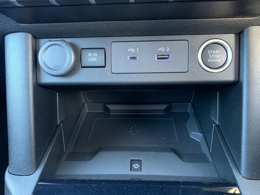 2025 MY26 Nissan Navara D27 ST-X Ute Image 18