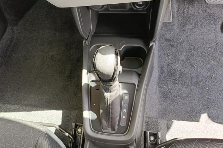 2024 Suzuki Swift UZ Hybrid Hatch Image 19
