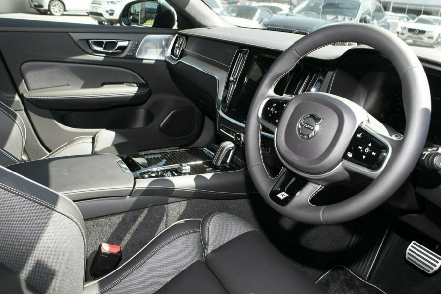 2019 MY20 Volvo V60 F-Series T8 R-Design Wagon Image 14