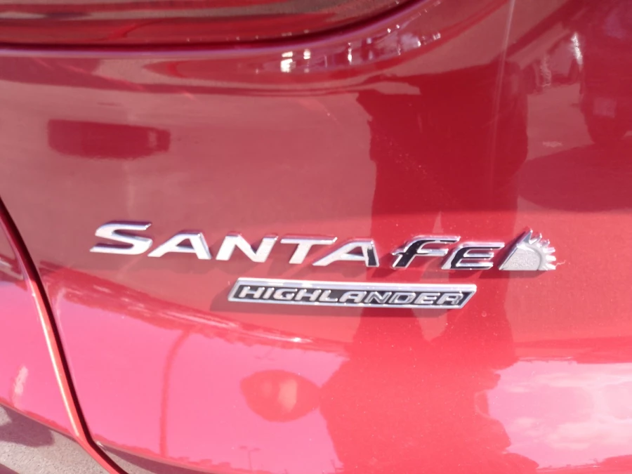 2019 Hyundai Santa Fe TM Highlander SUV Image 16