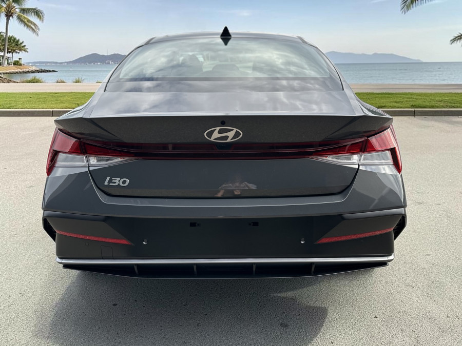2026 Hyundai i30 CN7.V4  Sedan Image 5