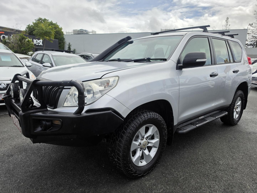 2013 Toyota LandCruiser Prado GDJ150R GX SUV Image 3