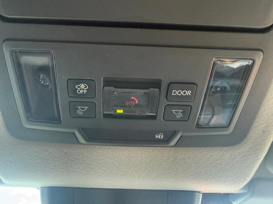 2025 Toyota HiLux GUN126R SR5 48V Ute Image 22