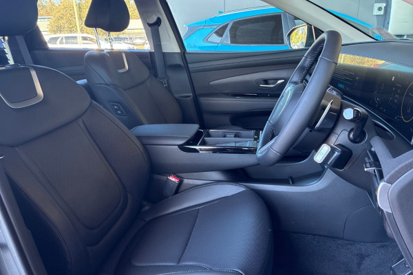 2026 Hyundai Tucson NX4.V4 Hybrid Premium SUV Image 8