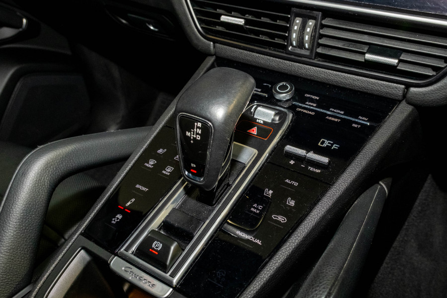 2022 MY23 Porsche Cayenne SUV
