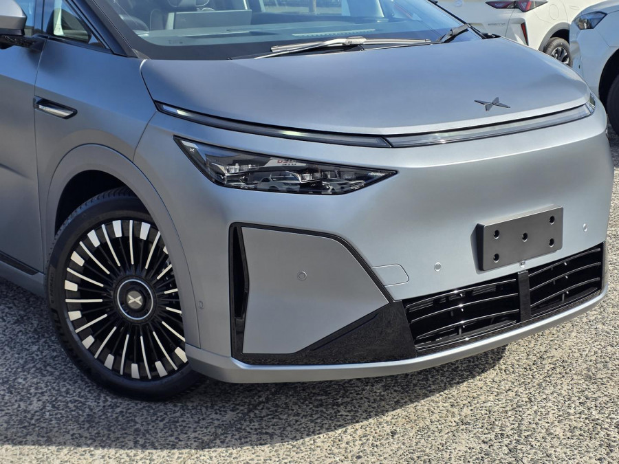 2026 XPeng X9  Long Range People Mover Image 10