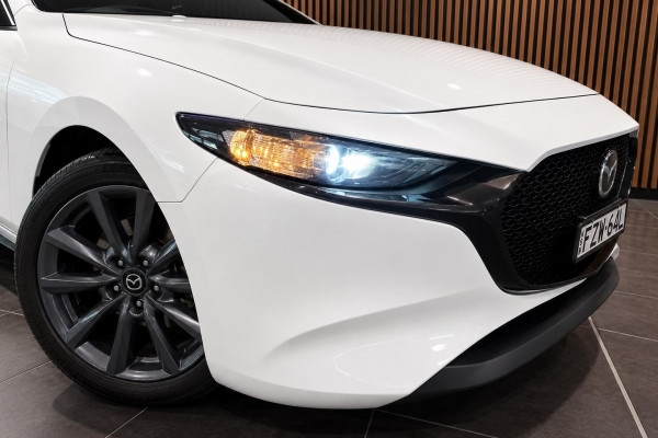 2026 Mazda 3 BP Series G20 Evolve Hatch Image 2