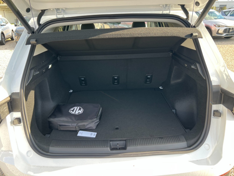 2025 MG MGS5 EV ZS3EM Essence 62 SUV Image 7