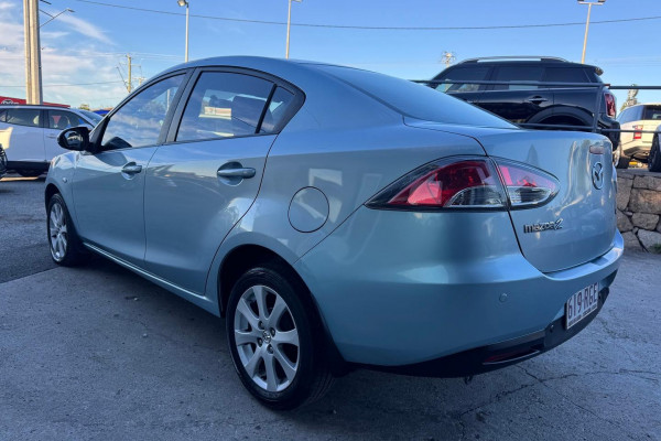2010 Mazda 2 DE Series 2 Maxx Sedan Image 9