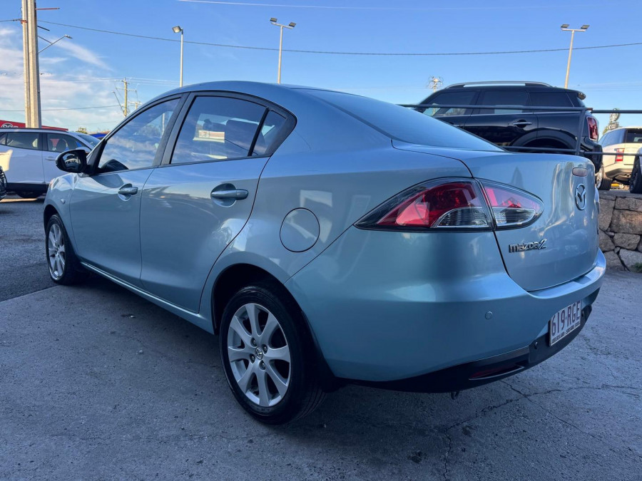 2010 Mazda 2 DE Series 2 Maxx Sedan Image 9