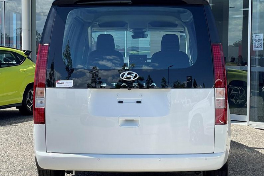 2025 Hyundai Staria US4.V3 Hatch Image 6