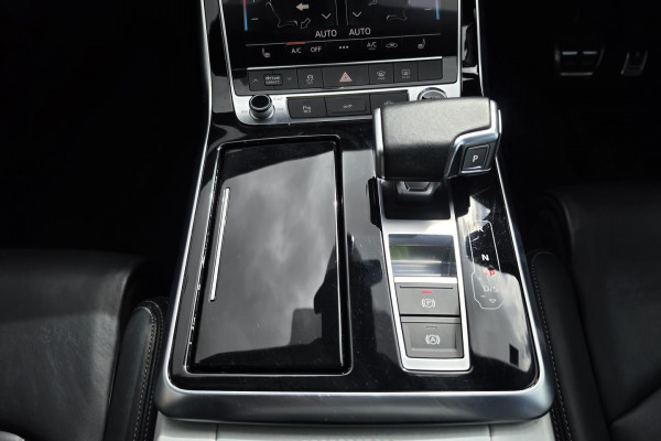 2022 Audi Q7 4M 55 TFSI S line SUV Image 17