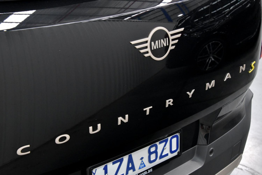 2024 MY25 MINI Countryman U25 SE Favoured SUV