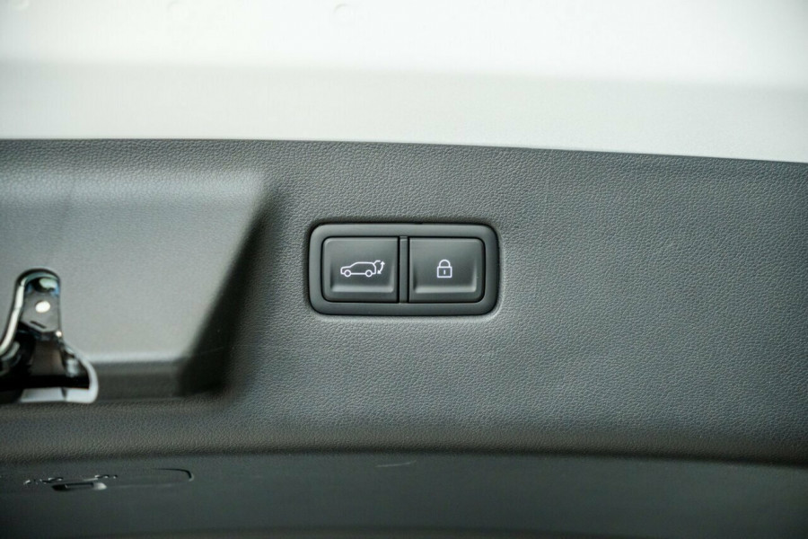 2024 MY25 Hyundai Santa Fe MX5.V1 Hybrid Calligraphy SUV Image 8