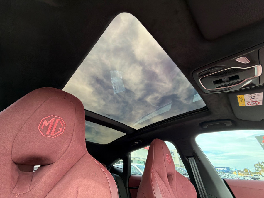 2025 MG MG7  Essence Sedan Image 27