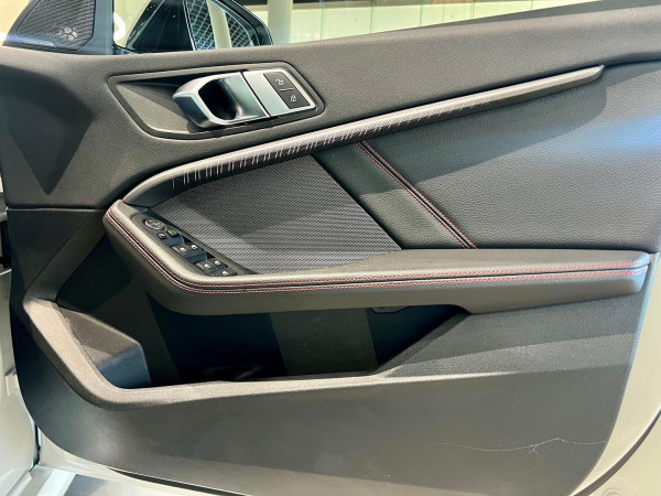 2021 BMW 1 Series F40 128ti Hatch image 8