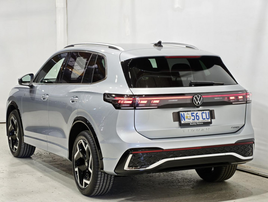 2025 Volkswagen Tiguan CT 150TSI R-Line SUV Image 25