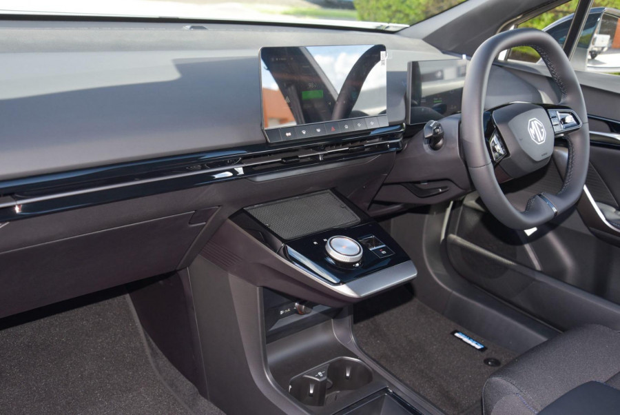 2024 MG MG4 MEH32 Excite 51 125kW Hatch Image 6