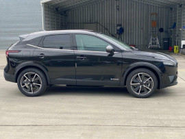 2024 Nissan QASHQAI J12 Ti e-POWER SUV image 8
