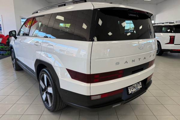 2024 MY25 Hyundai Santa Fe MX5.V1 Hybrid SUV Image 5