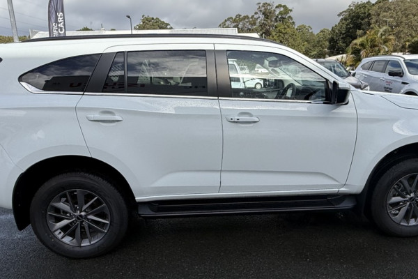 2025 MY25.5 Isuzu MU-X RJ LS-U SUV Image 11