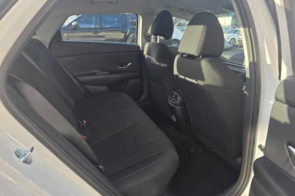 2026 Hyundai i30 CN7.V4 Hybrid Sedan Image 11