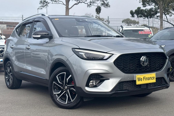 2023 MG ZST  Essence SUV