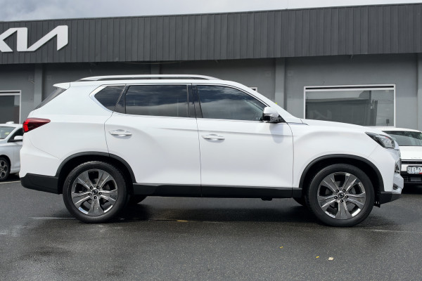 2021 SsangYong Rexton Y450 Ultimate SUV Image 6