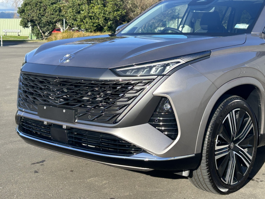 2026 MY25 MG QS IS31 Essence SUV Image 7