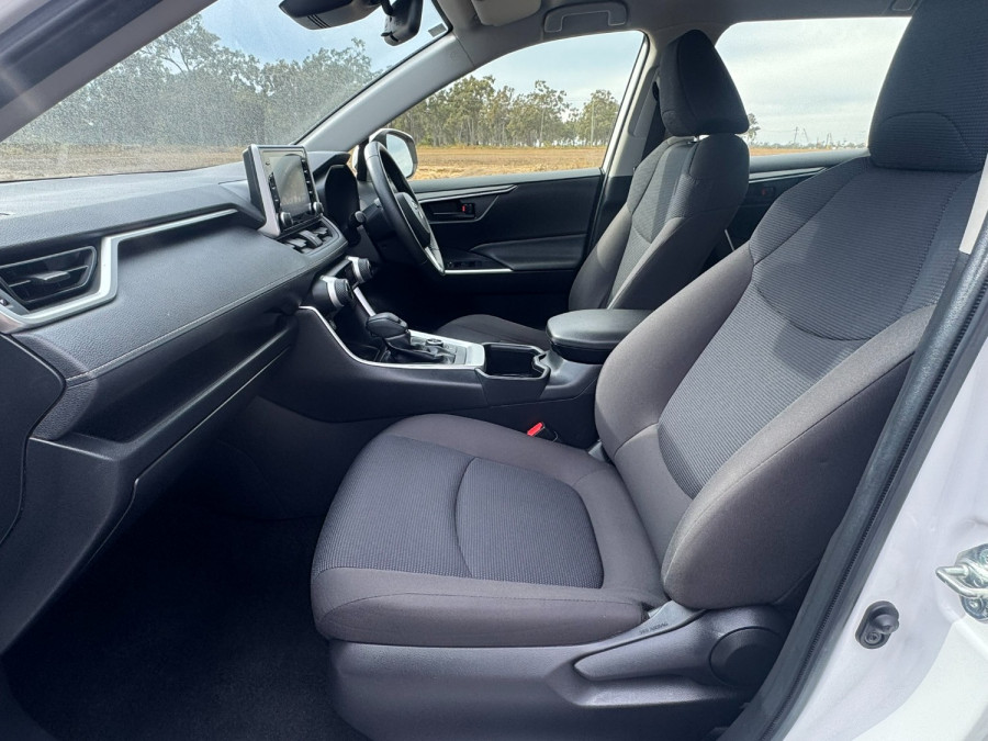 2022 Toyota RAV4 AXAH54R GX SUV Image 14