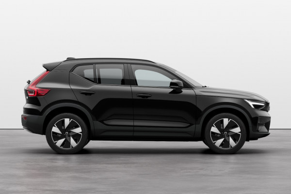 2024 Volvo XC40  Recharge Pure Electric SUV Image 2