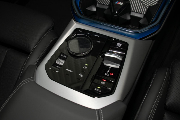 2025 BMW X3 G45 M50 xDrive SUV image 13
