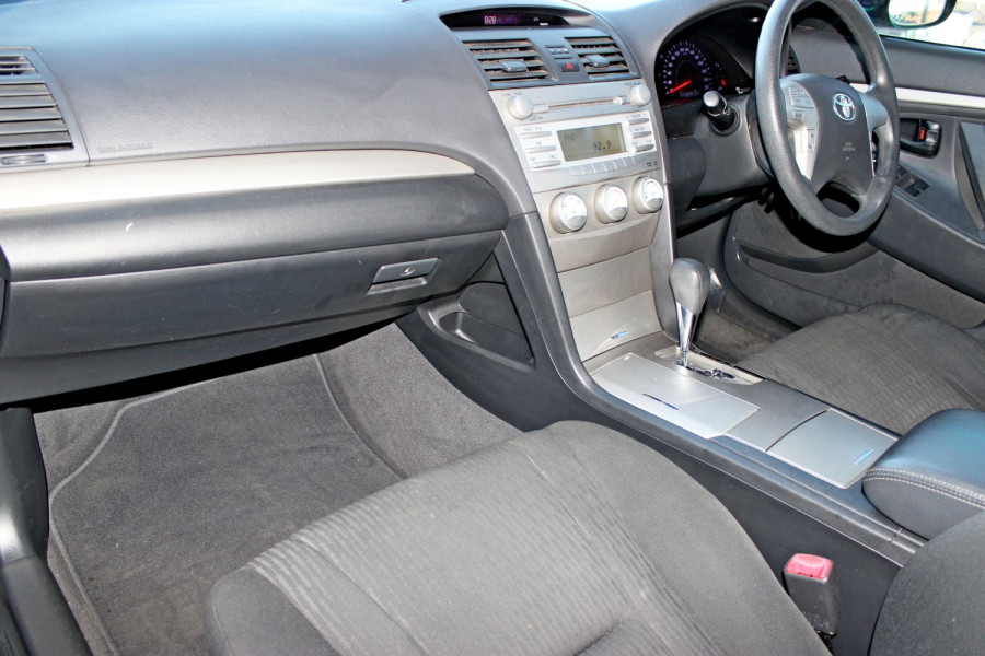 2011 MY10 Toyota Aurion GSV40R  AT-X Sedan Image 9