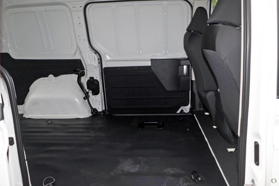 2026 MY27 Hyundai Staria Load US4.V4  Van Image 11