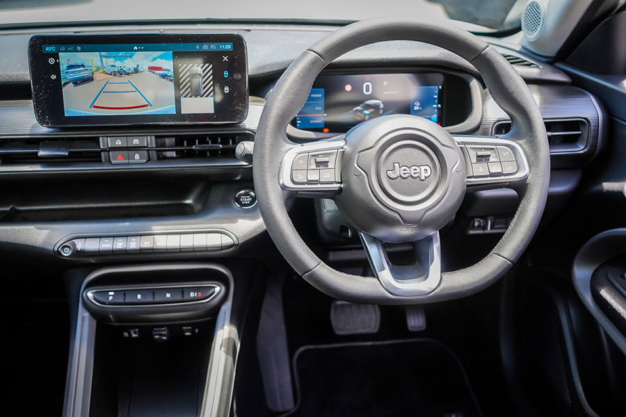 2024 Jeep Avenger JJ Longitude SUV Image 25