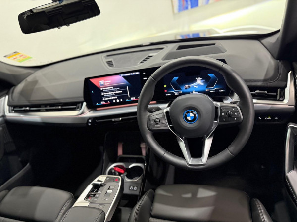 2024 BMW iX1 U11 xDrive30 M Sport SUV image 7