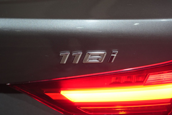 2020 BMW 1 Series 18i M Sport Hatch Image 9
