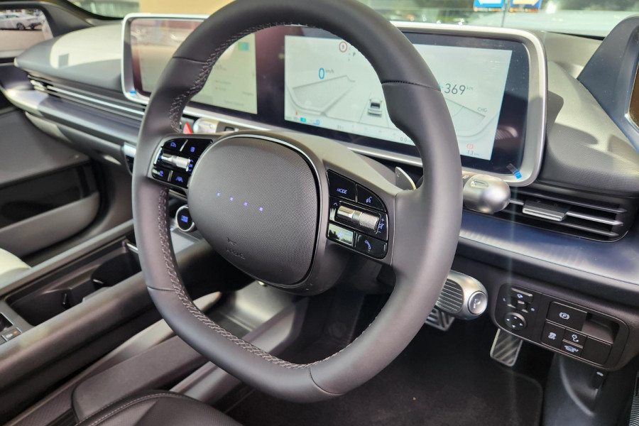 2023 Hyundai IONIQ 6 CE.V1 Epiq Sedan Image 16