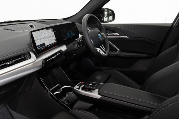 2026 BMW X1 U11 xDrive25e M Sport SUV image 7