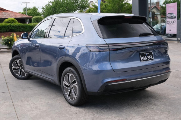 2026 MY27 Geely Starray EM-i P145 Complete SUV Image 4
