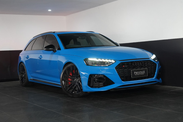2021 Audi RS4  Quattro SUV Image 12