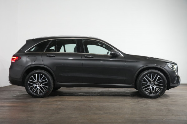 2023 Mercedes-Benz GLC-Class GLC200 SUV image 4