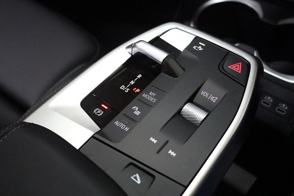 2026 BMW X1 U11 xDrive20i M Sport SUV image 25